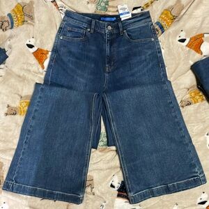 Brand new size 0 J.McLaughlin jeans